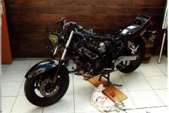 Kawasaki_GPX750_004