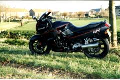 Kawasaki_GPX750_011